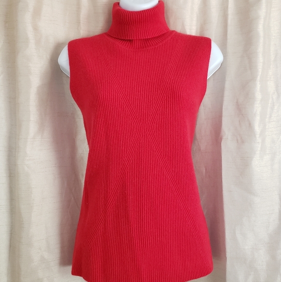Bloomingdale's red rib knit sleeveless cashmere turtleneck sweater Women… - Picture 2 of 6